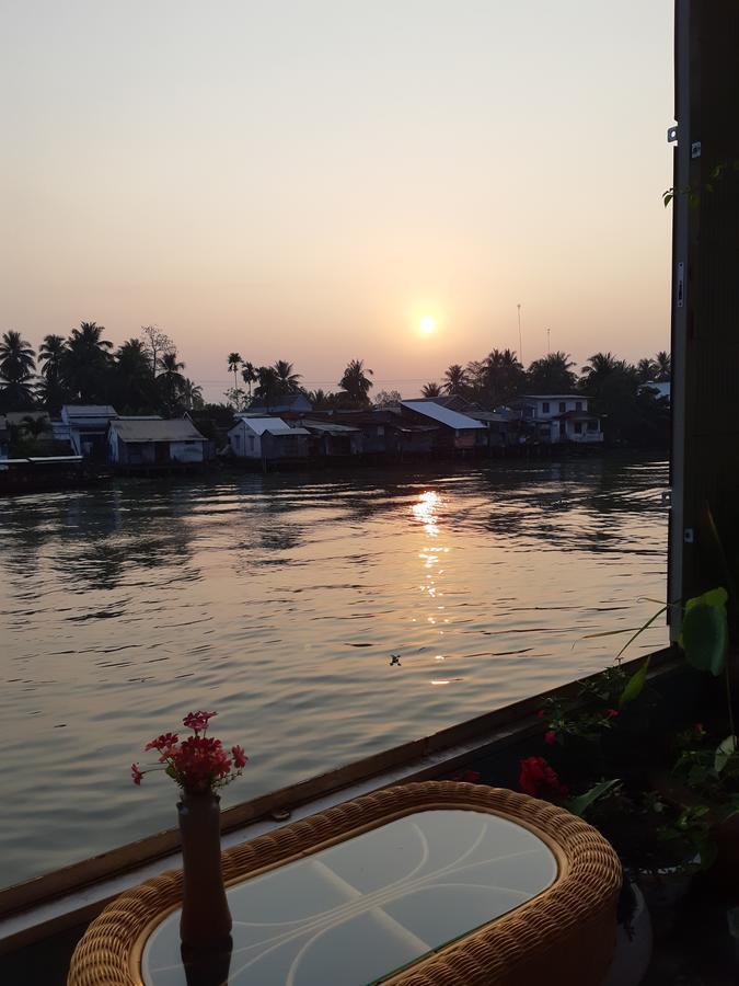 Nam Thi Holiday Home Cái Bè Buitenkant foto